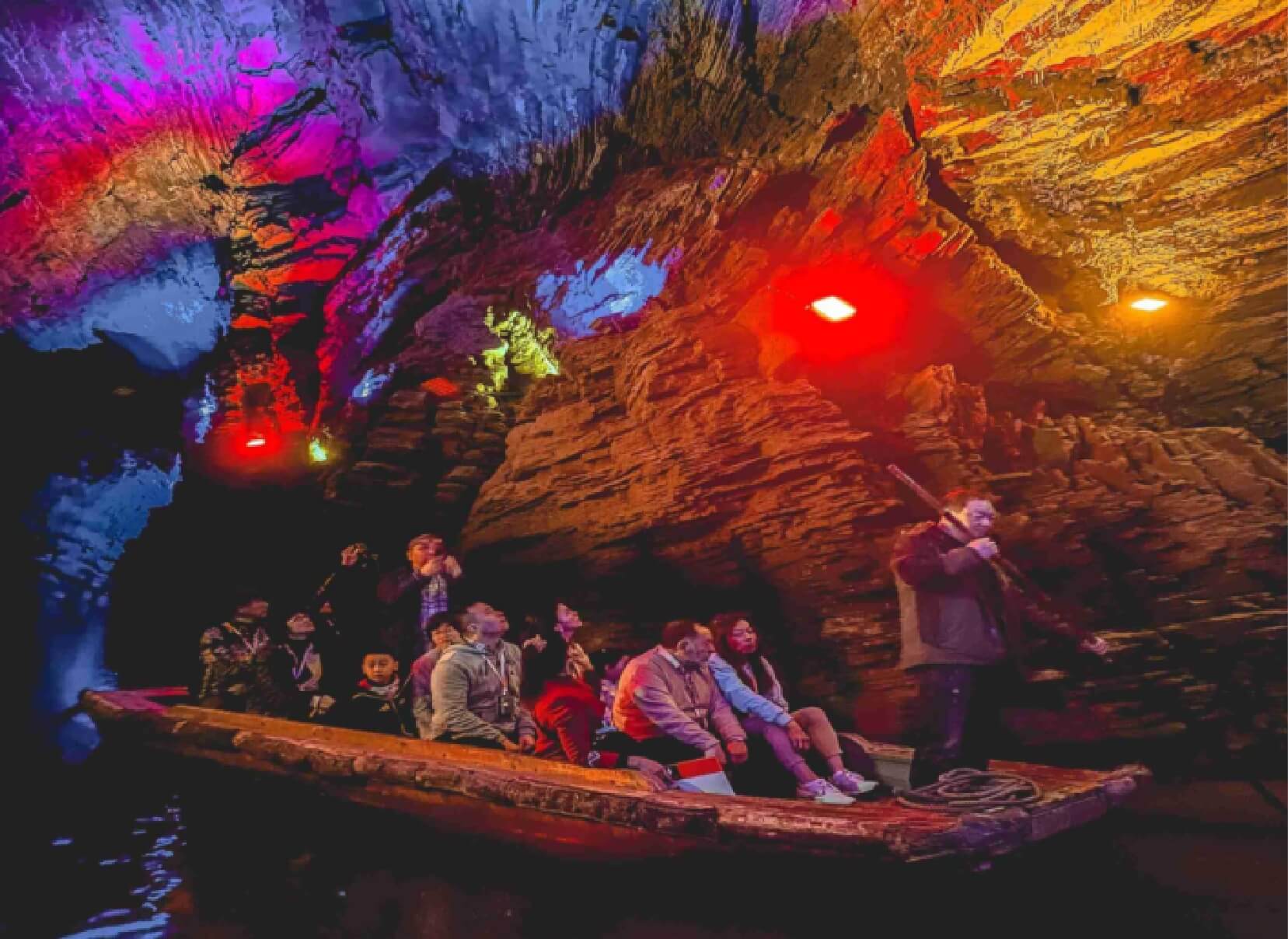 Mistvale Haven - Chongqing-Yichang 7-Night Round-Trip Cruise via Badong | Yangzi Explorer