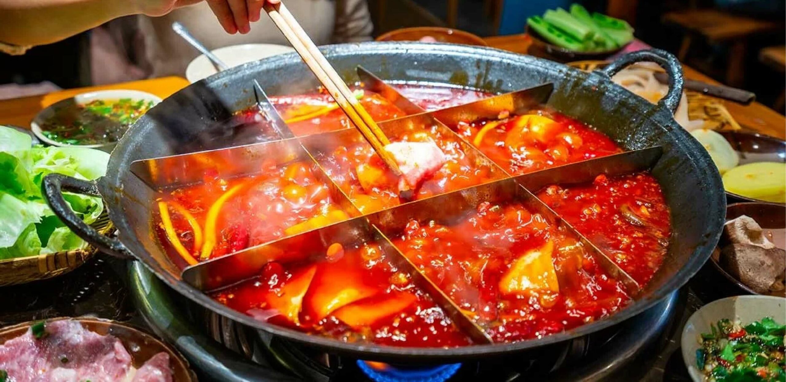 Chongqing City Walk with hotpot lunch - 7-Night Round-Trip: Yichang, Chongqing & Badong | Yangzi Explorer