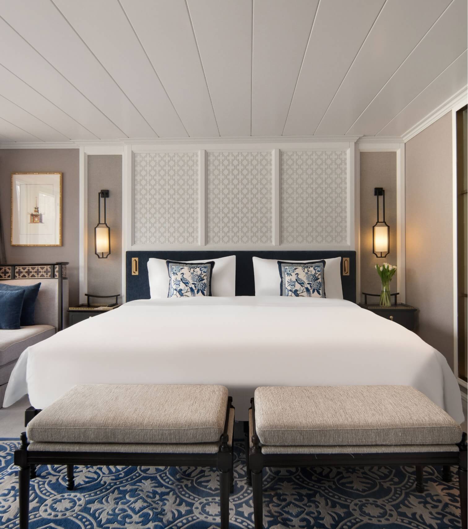 Ambassador Suite on Qutang Deck with large balcony overlooking the Yangtze River (3-m)