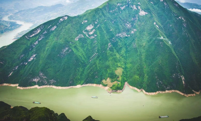 Exploring the Three Gorges: Highlights of a Yangtze River Cruise