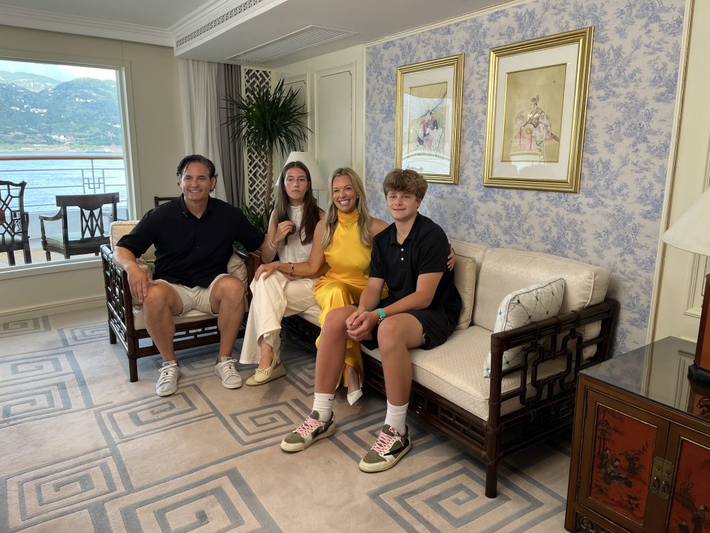 Mr Shawn Hintz and Dr Allison & Mr William Hintz and Ms Grace Hintz